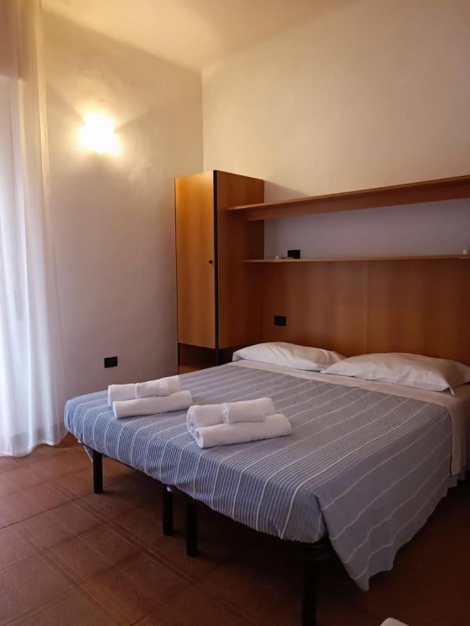 Hotel Villa Elisa Rimini Exterior foto