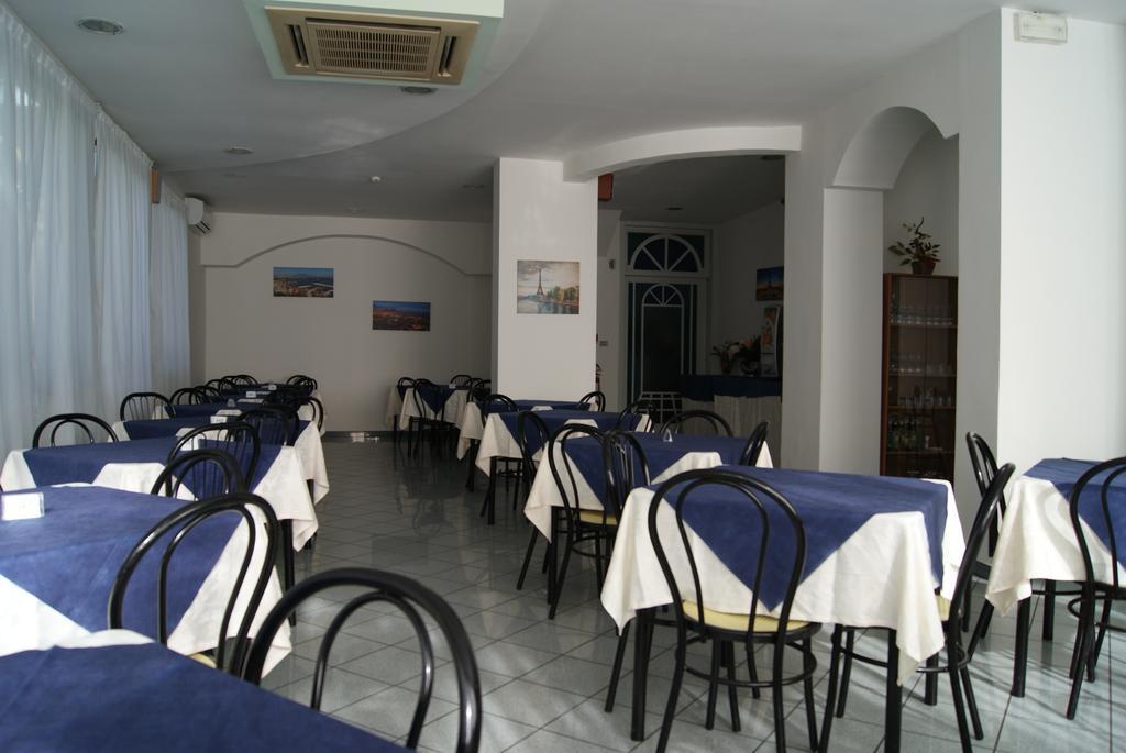 Hotel Villa Elisa Rimini Exterior foto